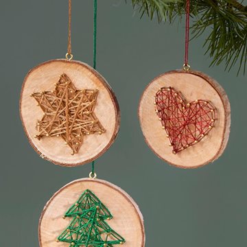 Juletræpynt med string art