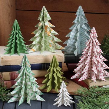 Fold grantræer af papir med origamiteknik